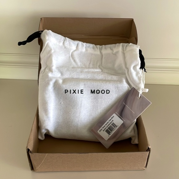 NWT Pixie Mood | Vegan Leather Blake Travel Jewelry Case - Black - Picture 2 of 11